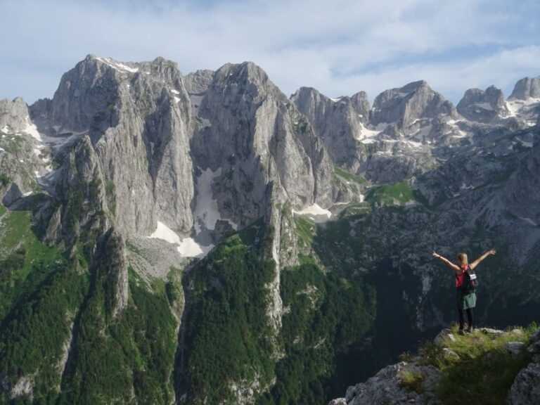 PROKLETIJE NATIONAL PARK - panoramic hiking tour