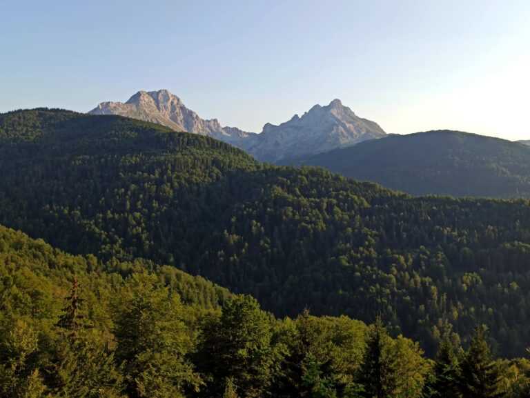 CIRCULAR TOUR AROUND KOMOVI MOUNTAINS