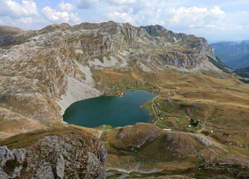 KAPETANOVO LAKE - MANITO LAKE - STOŽAC (2.141m)